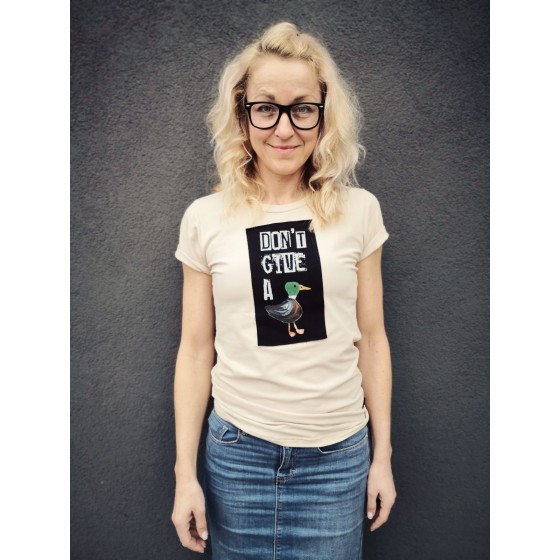 White T-shirt Smučarka